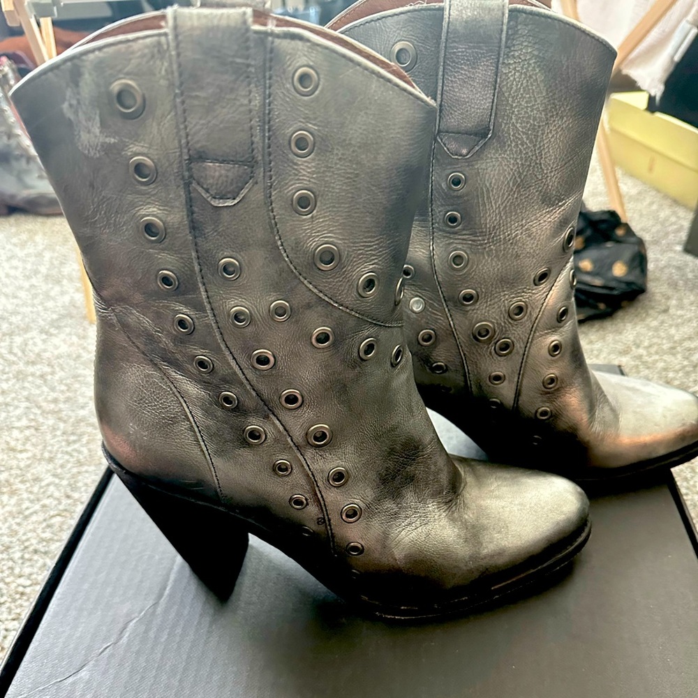 Frye women’s boots
